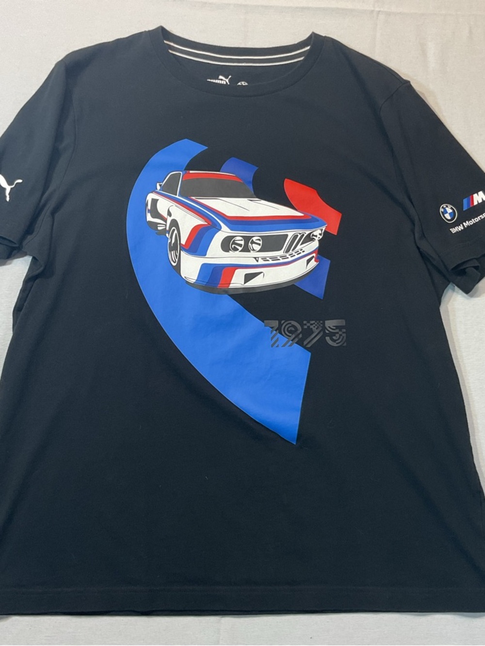 Puma‎ BMW Motors Sport 1975 Vintage White Car Black Shirt, Size L Racetrack